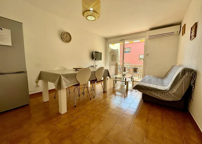 Basic Comfort Gran Reserva 0065 Apartmán Empuriabrava